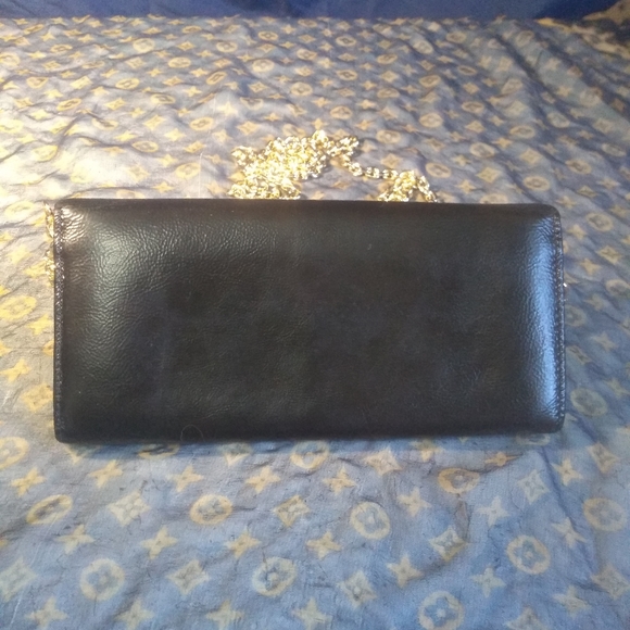 Yves Saint Laurent Black Wallet on a Chain - Picture 2 of 13